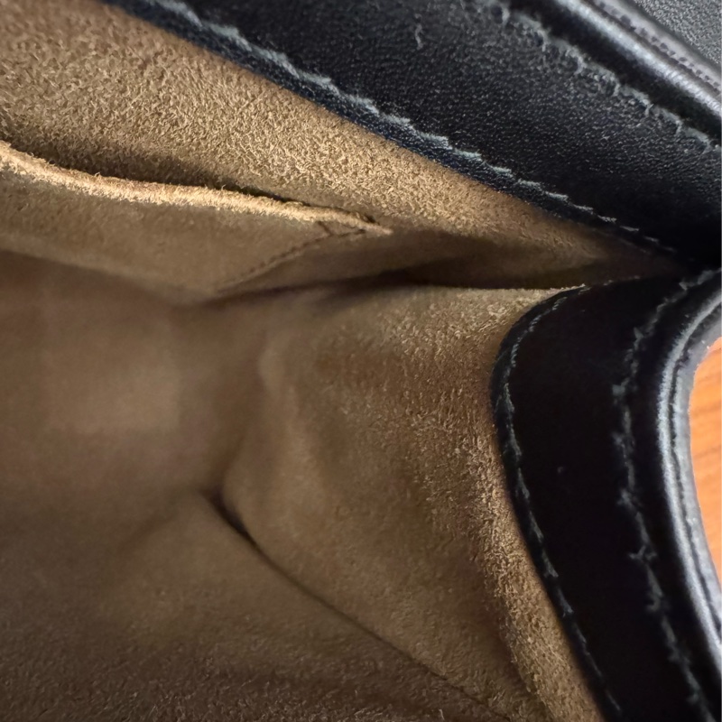 Gucci黑/咖皮革拼pvc padlock斜背包-36