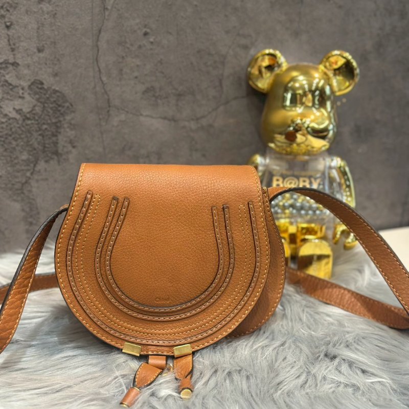 💎Han's house精品服飾💎Chloe Marcie鈴鼓/馬鞍包(小)焦糖色-0