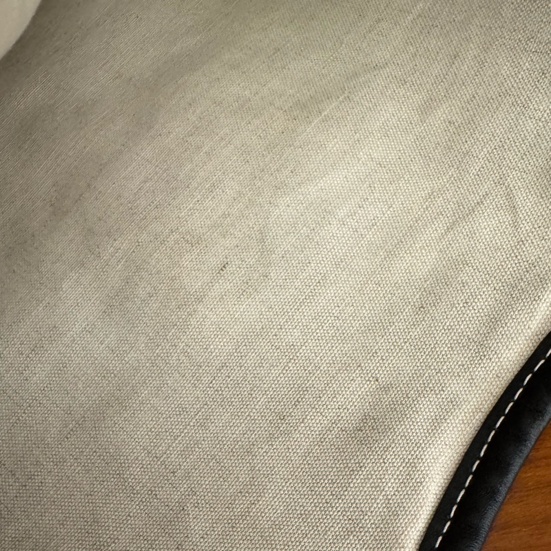 MiuMiu黑色lVY托特包-40