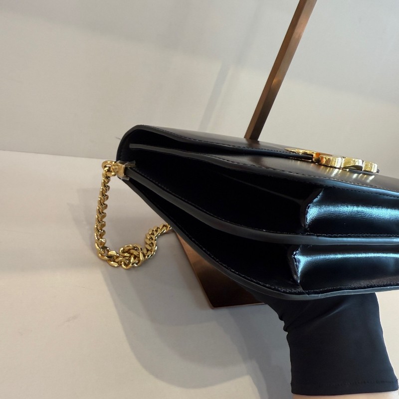 CELINE Triomphe凱旋門 黑色牛皮搭配金色鎖扣精緻光滑 肩背包 斜背包-3