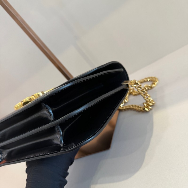 CELINE Triomphe凱旋門 黑色牛皮搭配金色鎖扣精緻光滑 肩背包 斜背包-4