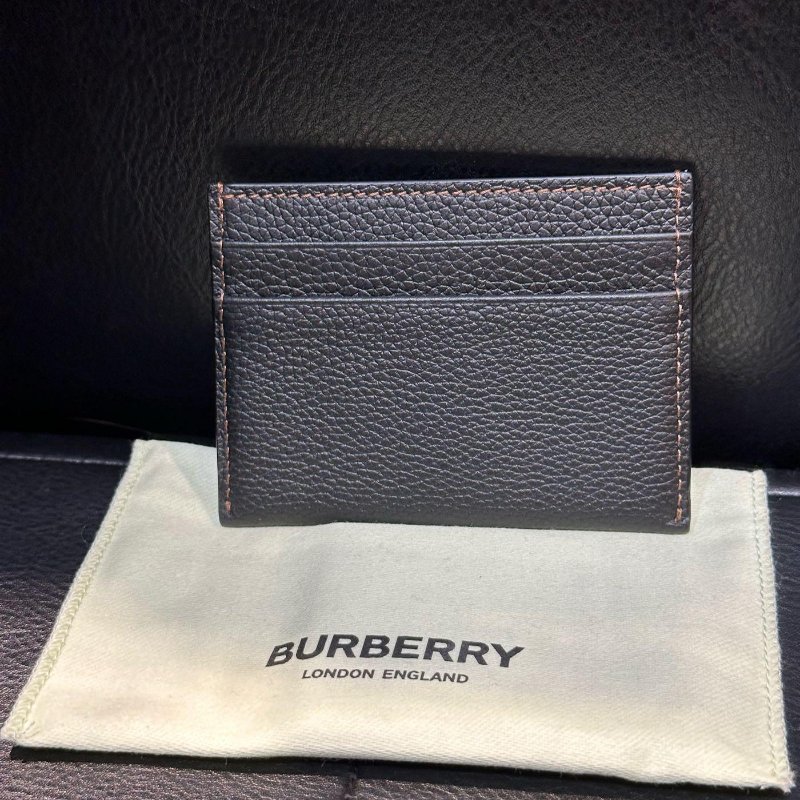 💎Han's house精品服飾💎Burberry 小牛皮 卡夾 10X7.5CM 原價10800-3