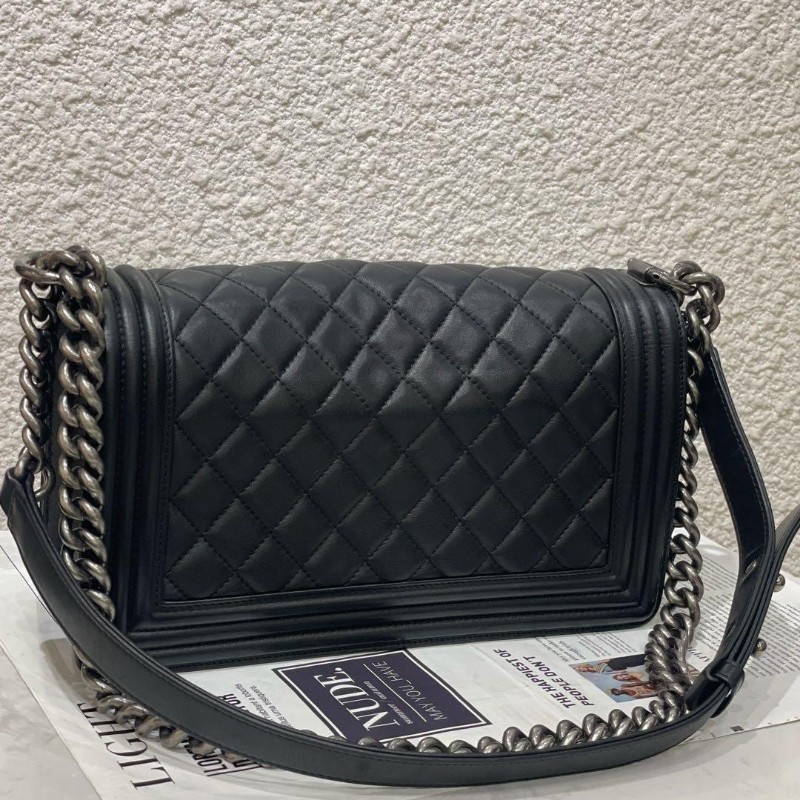 Chanel Leboy 中號 黑銀 羊皮 肩背包斜背包 25cm-1
