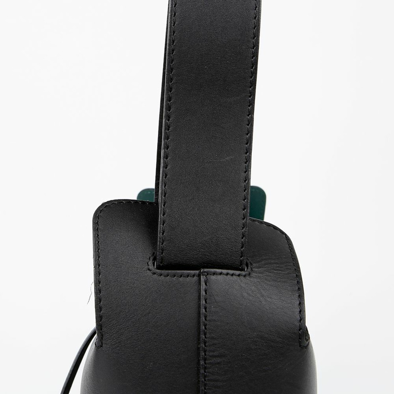 BURBERRY 4075890 補充中型水桶肩背包-11