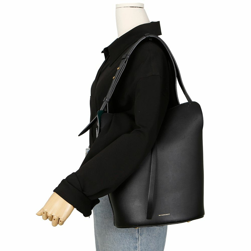 BURBERRY 4075890 補充中型水桶肩背包-19