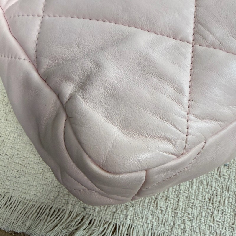 CHANEL 19bag小號 羊皮 淡粉色 金色金屬 肩背包斜背包-10