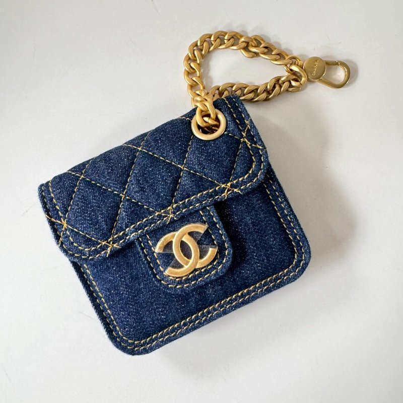 CHANEL 牛仔 深藍 金鍊 小掛包 吊飾 零錢包 卡包 AP3355-0