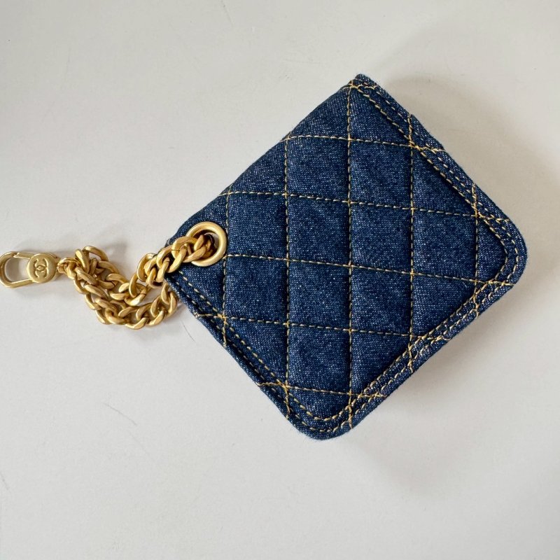 CHANEL 牛仔 深藍 金鍊 小掛包 吊飾 零錢包 卡包 AP3355-1