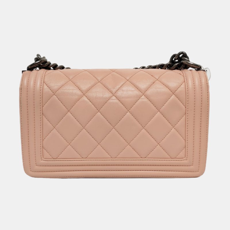 CHANEL BOY 中號 淺粉色萎格紋肩背包斜背包 釕色五金-4