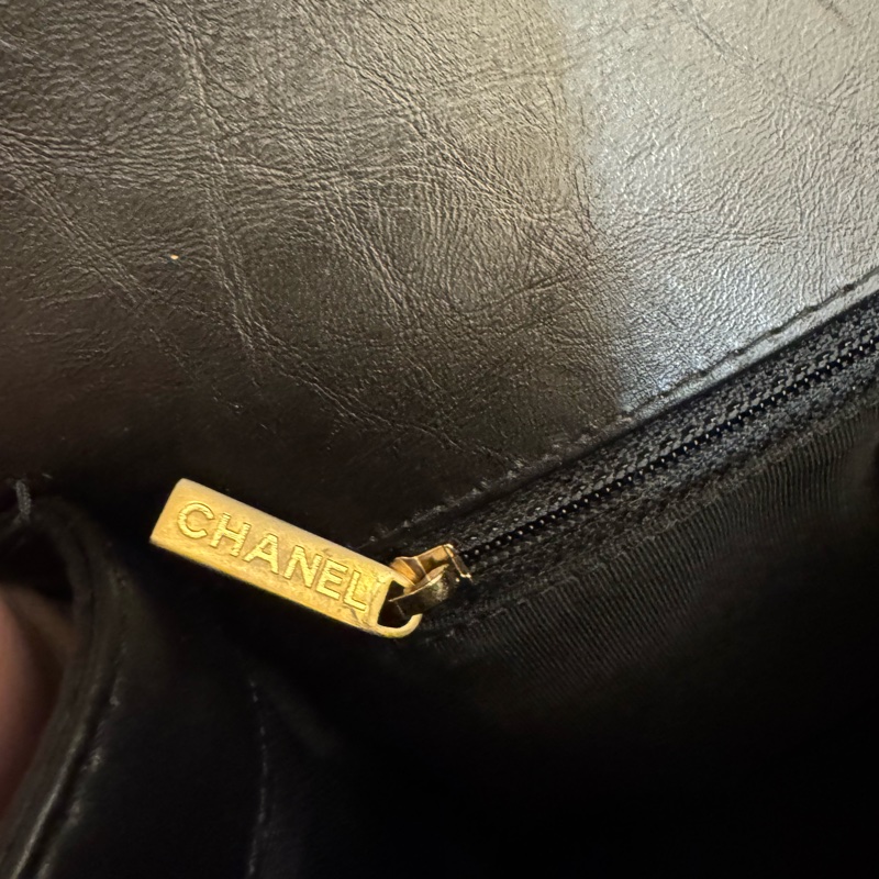 Chanel黑色山形紋金雙C手提兩用包-39