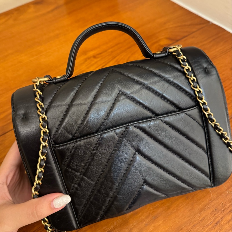 Chanel黑色山形紋金雙C手提兩用包-49