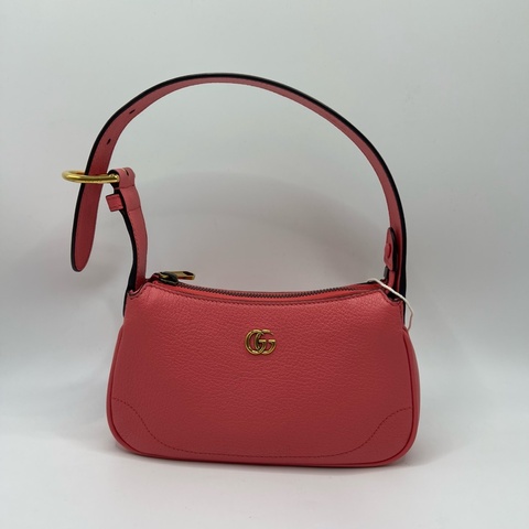 Gucci古驰