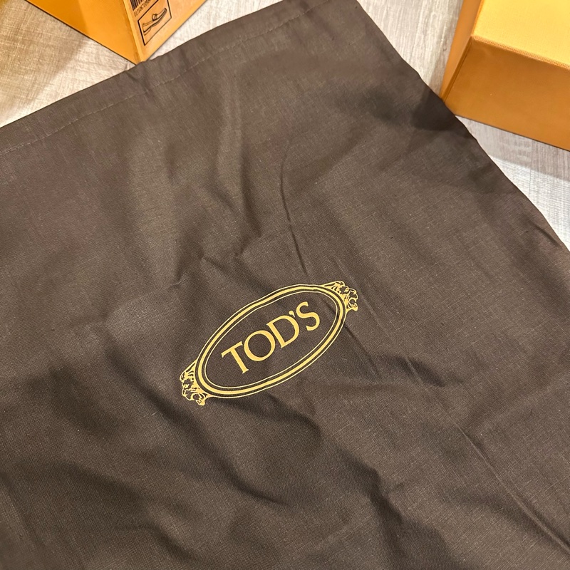 TOD’S近全新真品公司貨/樂福鞋/帆船鞋/豆豆鞋/真皮2.5折賣!!!!-11