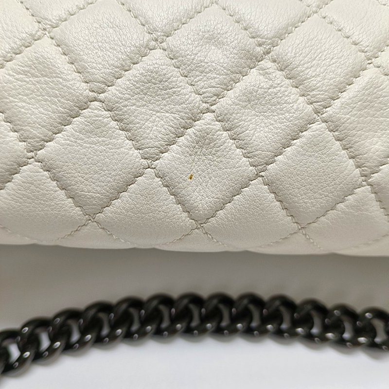 CHANEL LEBOY 中號 白色牛皮菱格紋縫 肩背包斜背包 黑色五金-9