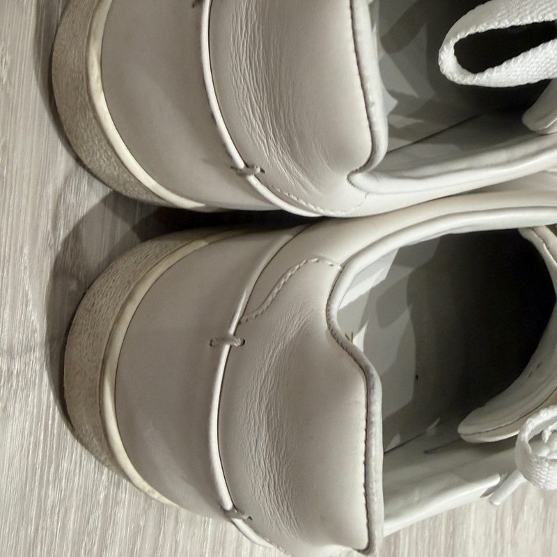 Louis Vuitton Logo小白鞋🩵尺寸37-22