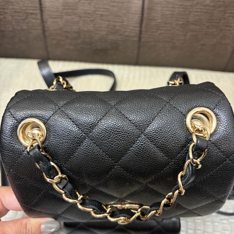 🌟熱門🌟Chanel 黑荔枝牛皮Duma中號手提後背包AS4398-9