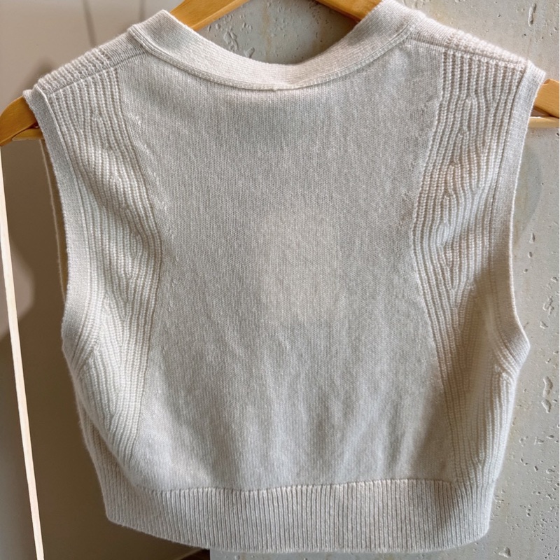 HERMES 米白色針織鈕釦背心 36碼-3