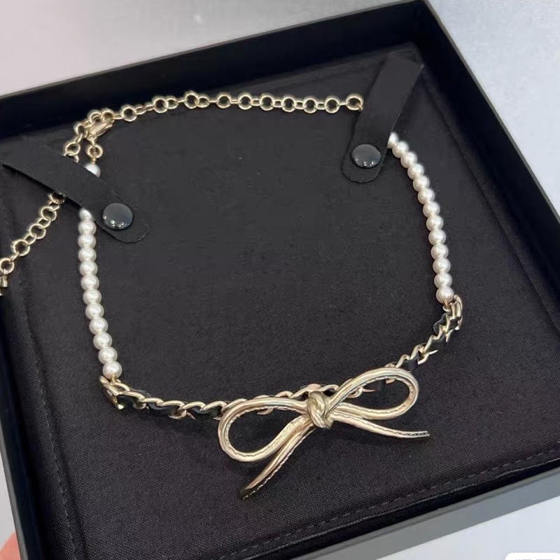 Chanel 香奈兒 22s 珍珠蝴蝶結 皮穿鍊 choker項鍊-0