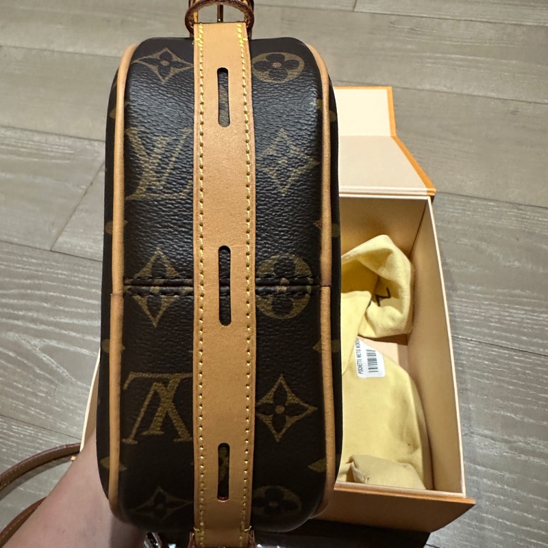 Louis Vuitton 圓餅老花包-10