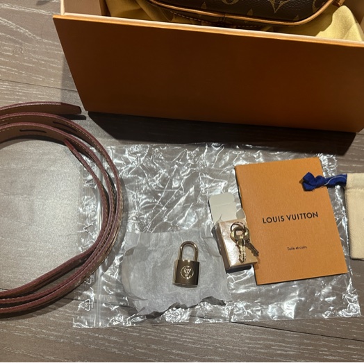 Louis Vuitton 圓餅老花包-15