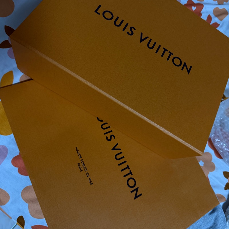 Lv steamer 可穿戴式錢包-3