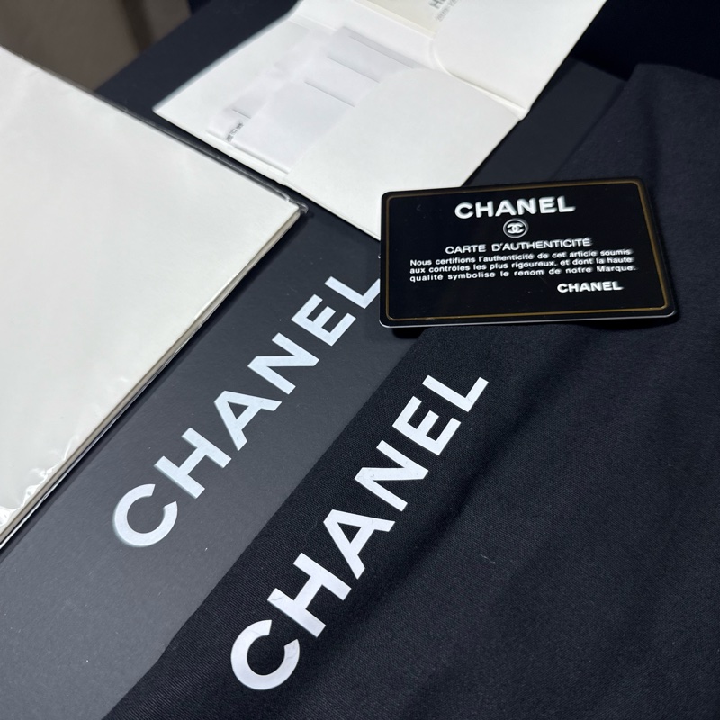 香奈兒19 深藍配金30cm 澎澎羊皮包自售-17