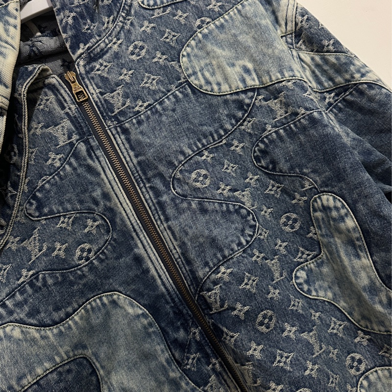 LV nigo連帽外套-1