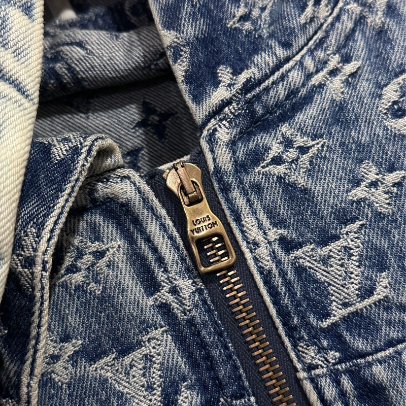 LV nigo連帽外套-2