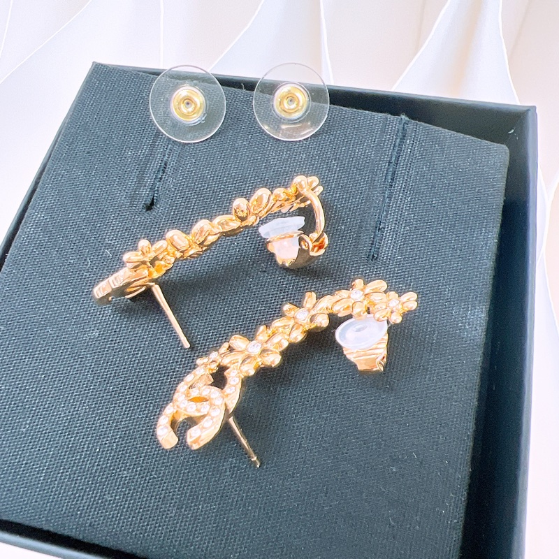 Chanel 23k 花花雙C水鑽耳環/耳骨夾-5