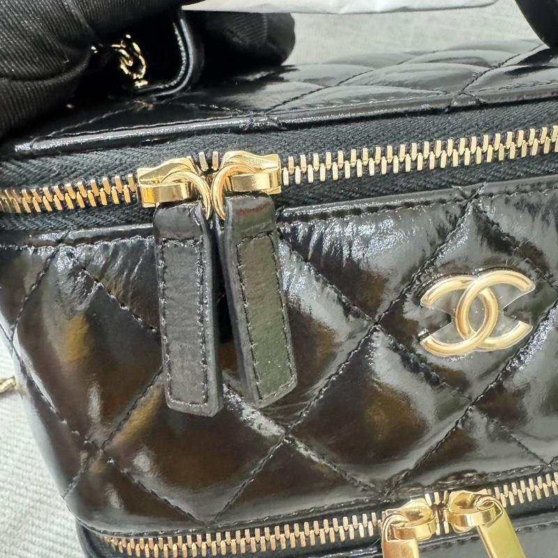 香奈兒Chanel 香奈兒 雙層雙拉鍊化妝箱 長盒子化妝盒-19