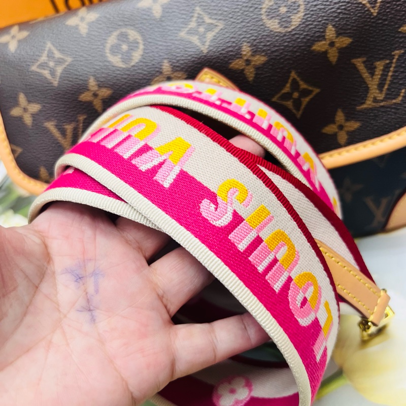 Lv法棍包晶片款-15