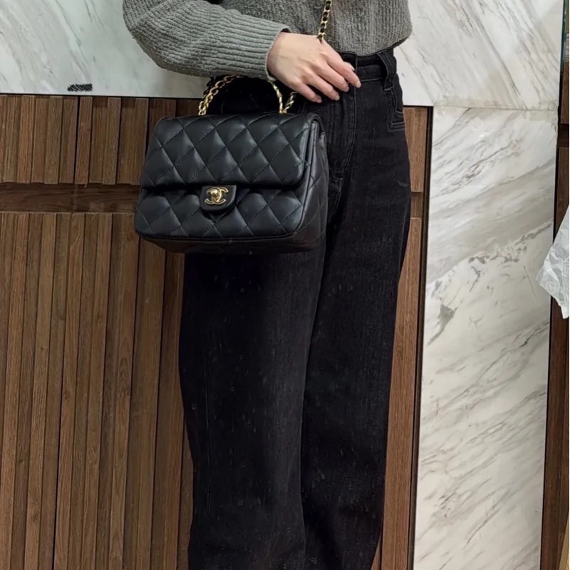 香奈兒Chanel 新款25C琺瑯手柄口蓋包-1