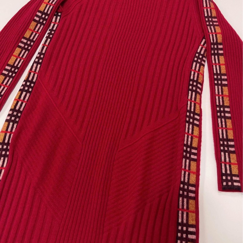 Burberry 倫敦 羅紋編織羊絨混羊毛滾格紋邊洋裝-5