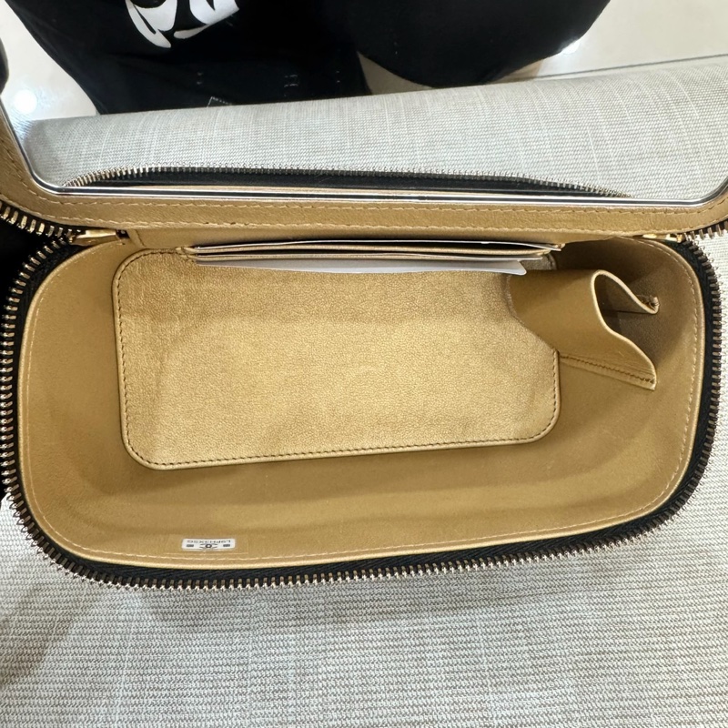 香奈兒Chanel25B 新款雙C調節扣長盒子黑金羊皮-26