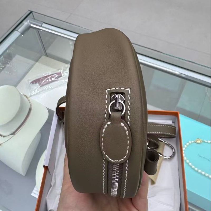 🌈Hermes🧡In the loop🧡豬鼻子腰包🧡大象灰銀扣🌟99新🌟全套有單🌈Swift 皮🌟beltbag🌟豬鼻子🌟-2