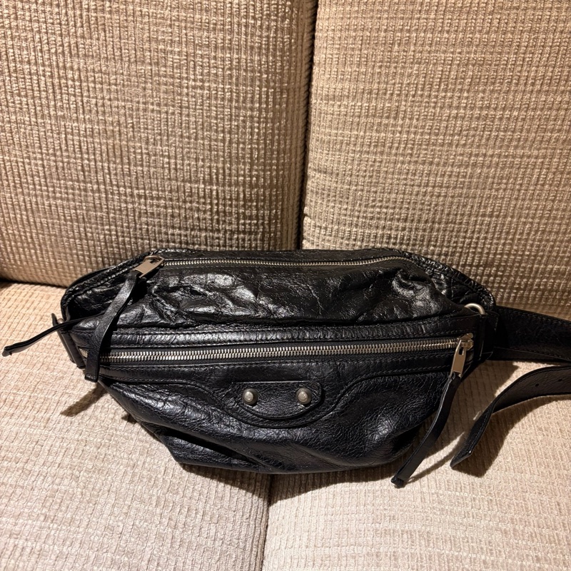 Balenciaga 男款胸包/腰包/ 機車包 黑色 甜價🍩 急售❗️-6