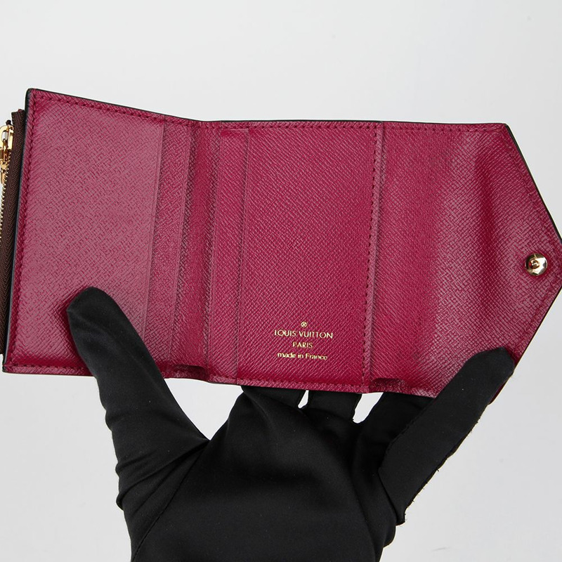 LOUIS VUITTON M62932 Zoe 錢包-9