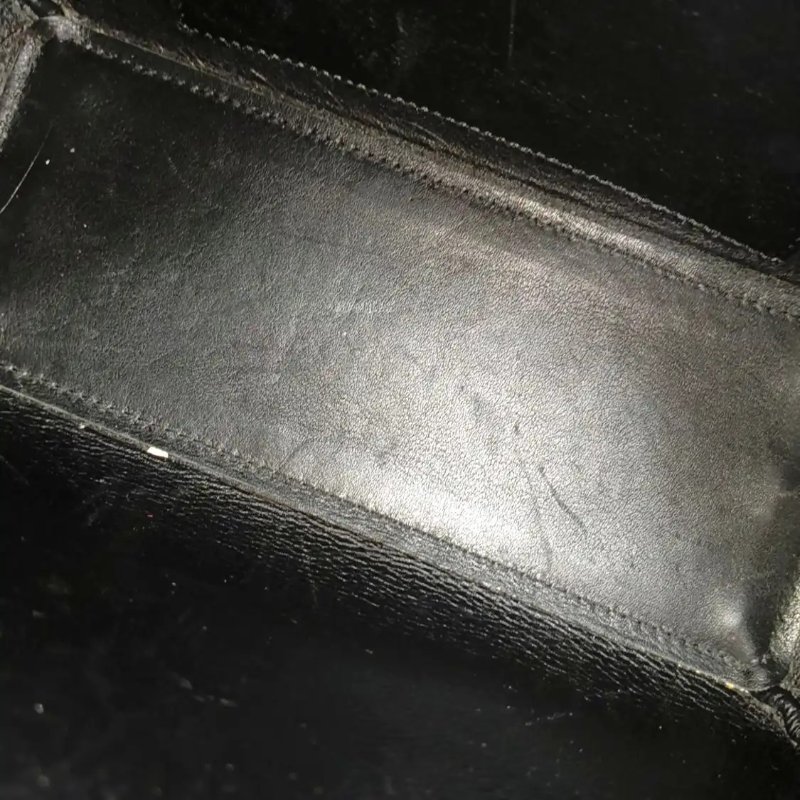 LOEWE Lazo 迷你 棕色牛皮肩背包 斜背包 金色五金 可拆卸肩帶-11