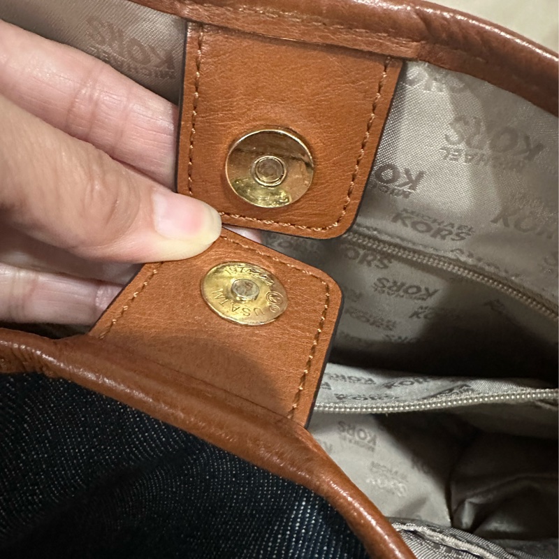 Michael Kors 牛仔布和皮革托特包,靛藍棕色-5