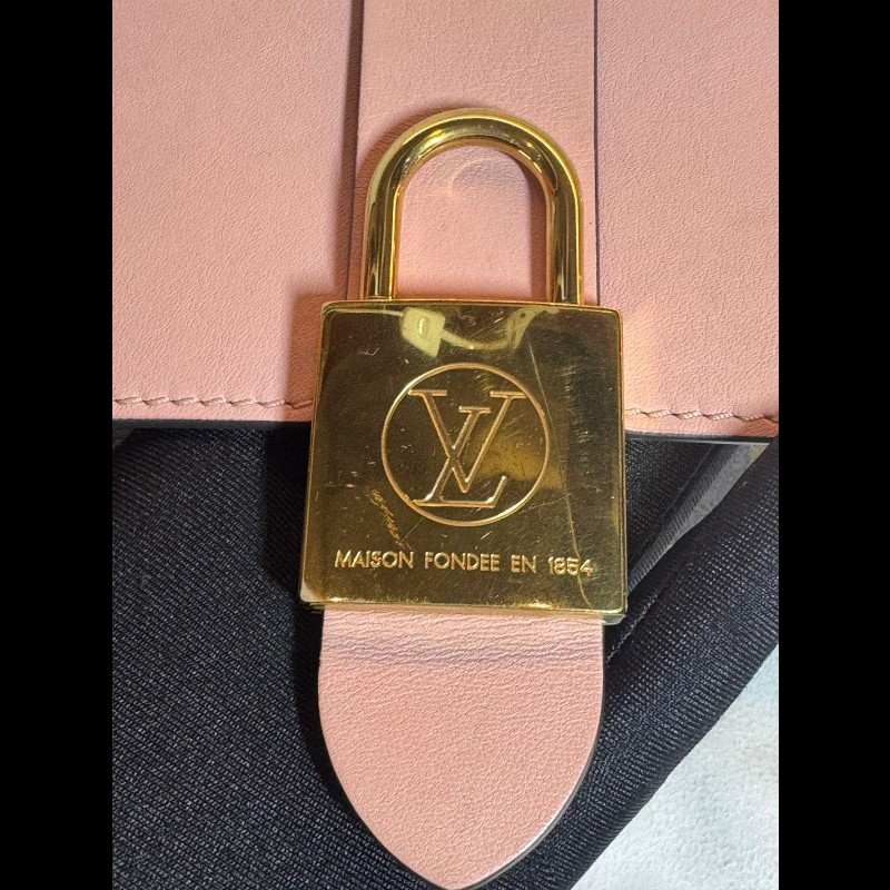 💥急走 隨時下架💥 LV粉紅色 BB 鎖頭包-3