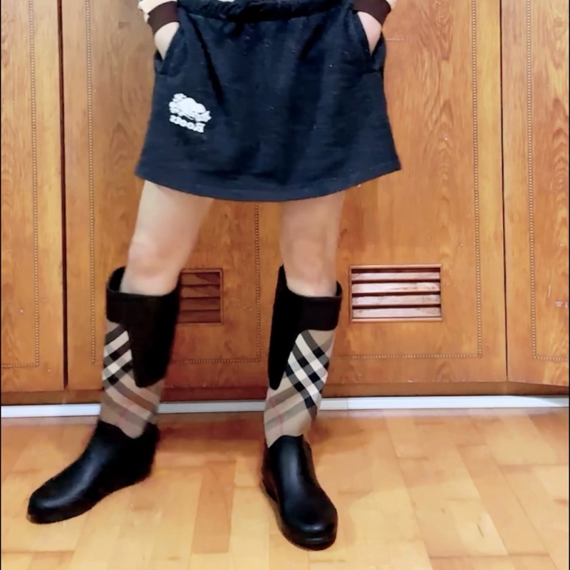 BURBERRY 雨靴-19
