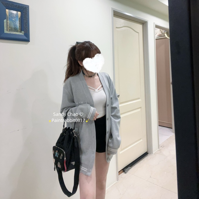 ෆ Prada 機器人徽章手提斜背兩用尼龍水桶包-3