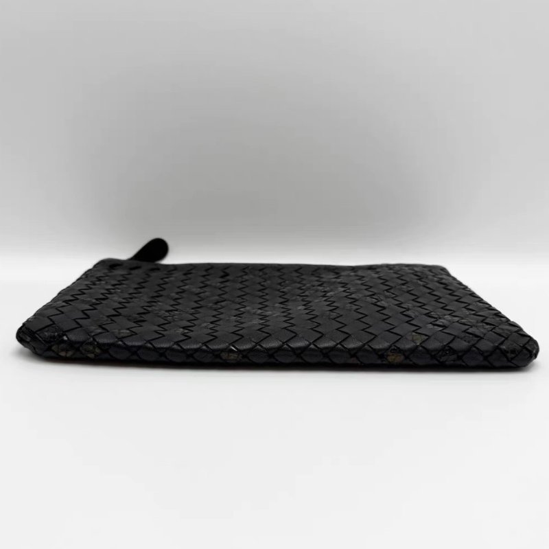 BV 黑色蛇皮紋編織拉鍊手拿包24*15*1 98新 配件塵袋-3