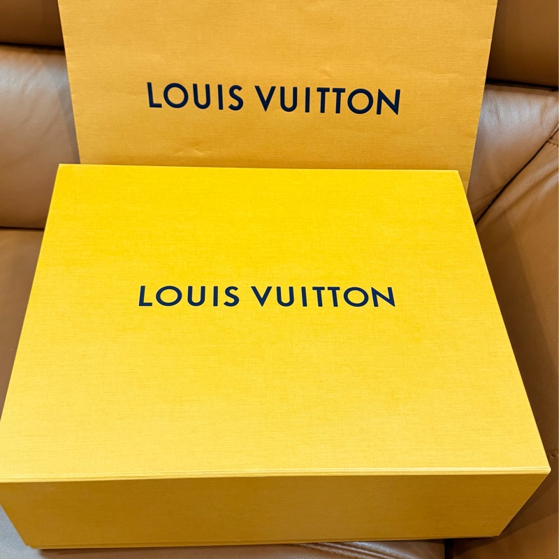 真品LV Taiga Roman GM大款 男士深海軍藍黑色 郵差包 公事包 電腦包 斜背包 側背包 出差包-28