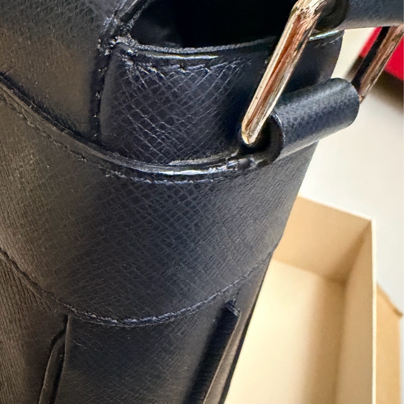 出清特價｜真品LV Taiga Roman GM最大款 男士深海軍藍黑色 郵差包 公事包 電腦包 斜背包 側背包 出差包-33