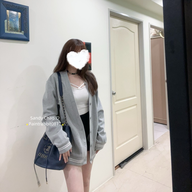 ෆ Chanel卯釘logo水桶包-3