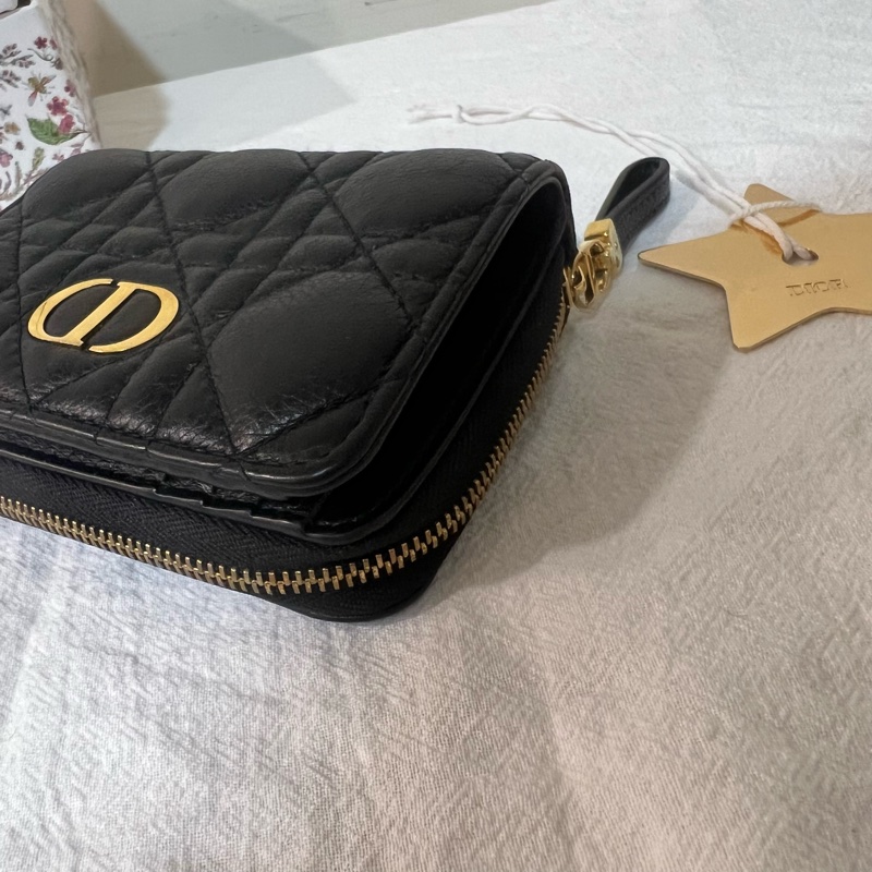 ෆ Dior Caro 羊皮菱格短夾🈶購證-4