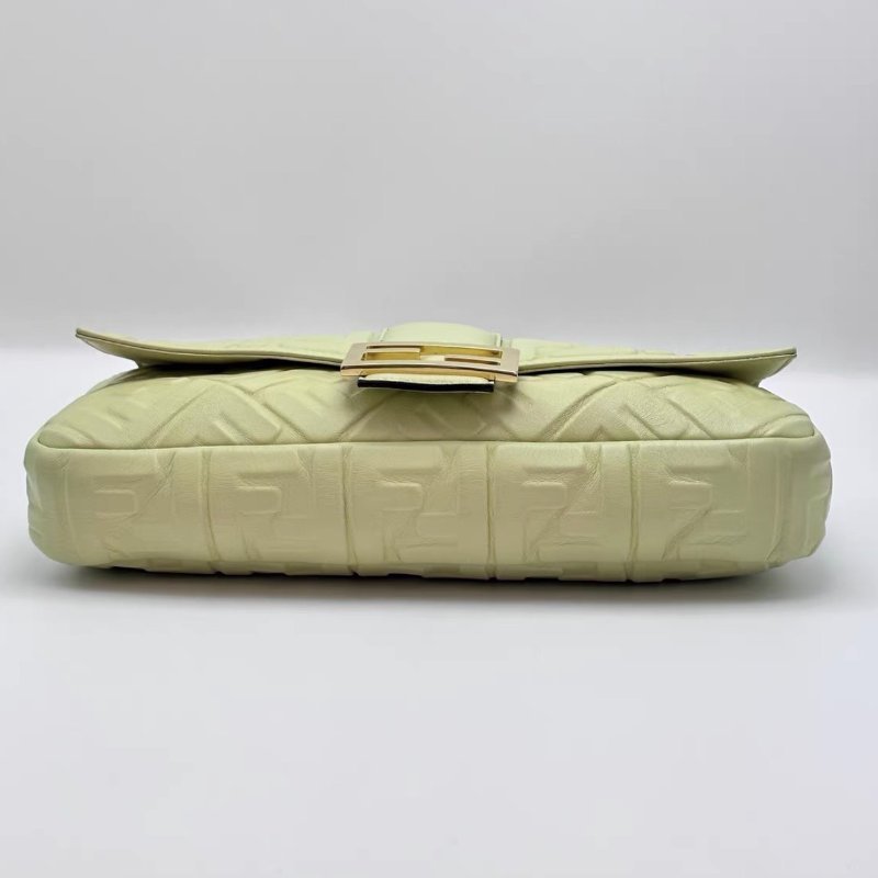 FENDI 米黃色金扣雙F大號肩背斜背法棍包 31*15*5 98新配件塵袋-3