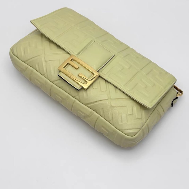 FENDI 米黃色金扣雙F大號肩背斜背法棍包 31*15*5 98新配件塵袋-4