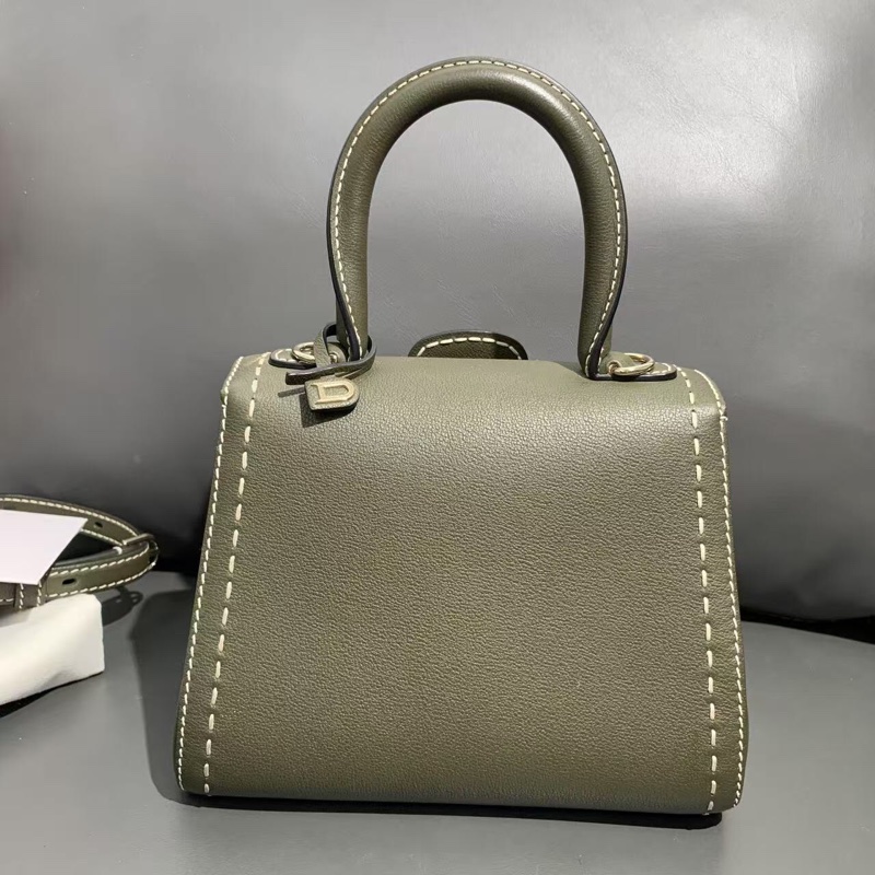 Delvaux德爾沃brilliant mini新款外縫線荔枝皮,尺寸20*15,超級百搭 秋冬必備氣質佳 2020年購入-12